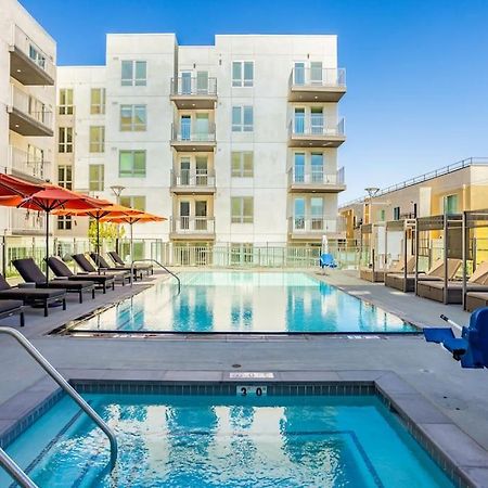 Cozy Apartment Unit With Great Amenities At Ktown Los Angeles Exterior foto